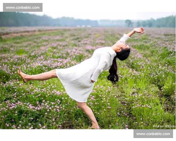 训练间隙的优雅律动:大马丁舞姿曼妙引热议 训练间隙的优雅律动:大马丁舞姿曼妙引热议